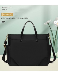 Minimal Shoulder Bag