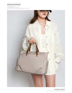 Minimal Shoulder Bag
